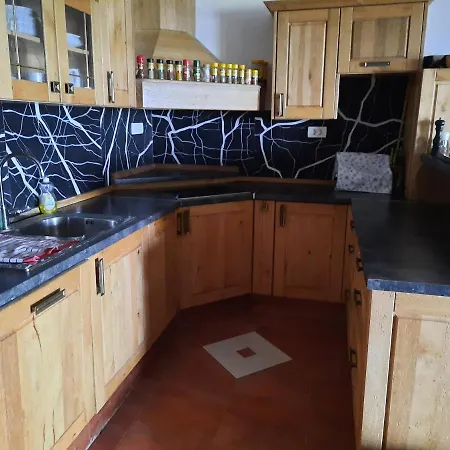 Zemljanka * Sentrupert (Dolenjska)