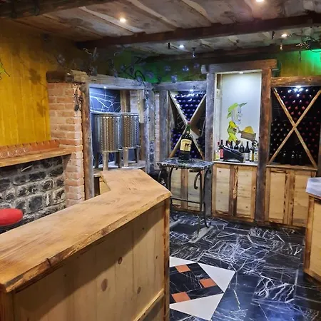 Zemljanka * Sentrupert (Dolenjska)